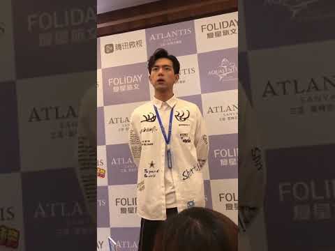 【李现】李现理想假期是发呆?一身白色衬衫a炸